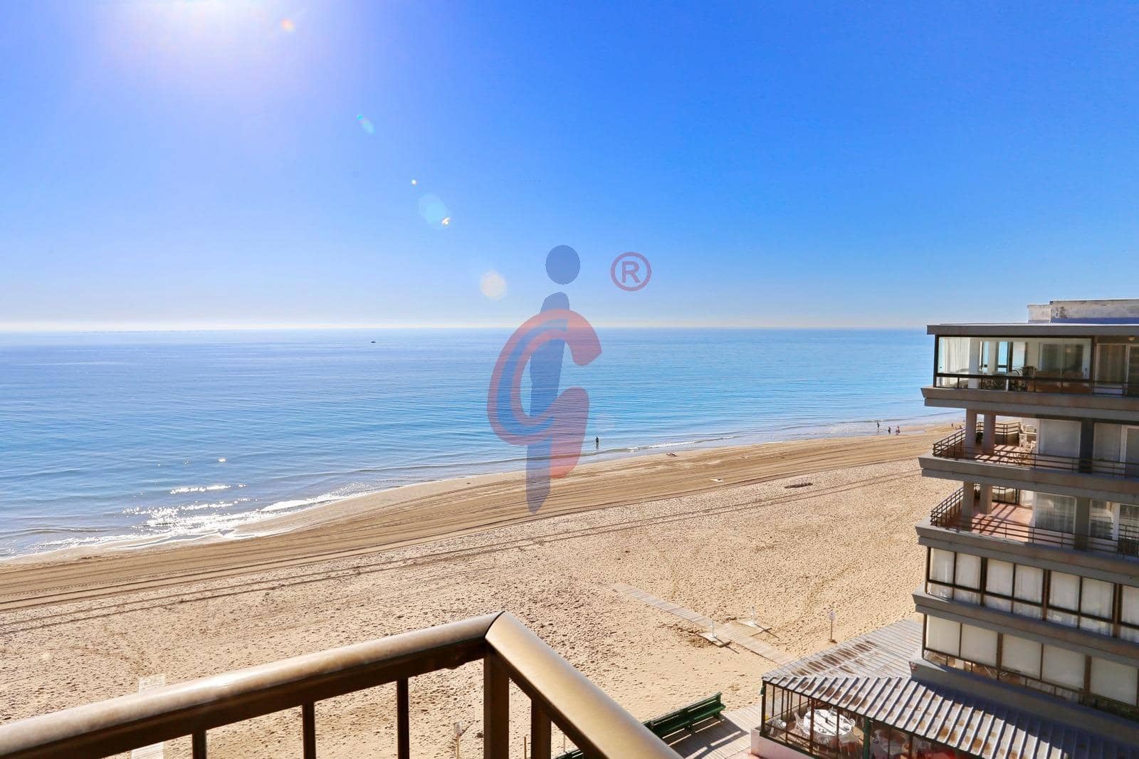 3 sovrum Lägenhet till salu i Guardamar del Segura med garage - 339 995 € (Ref: 8949012)