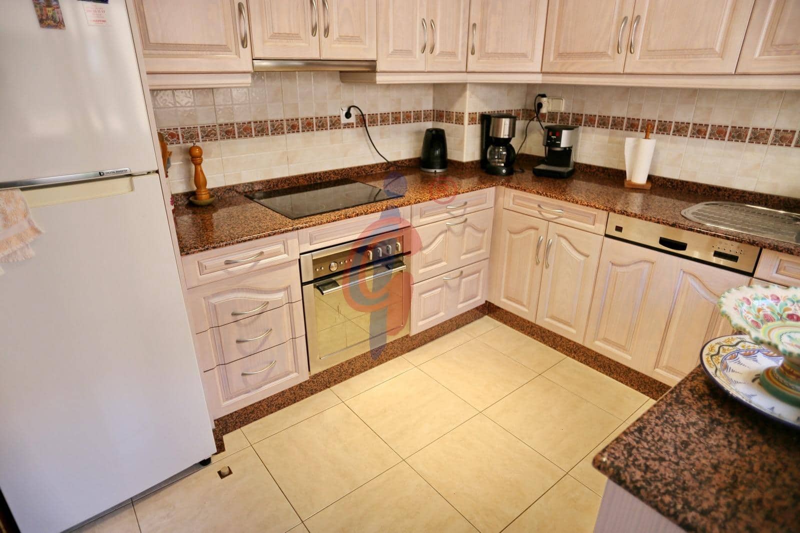 3 sovrum Lägenhet till salu i Guardamar del Segura med garage - 339 995 € (Ref: 8949012)