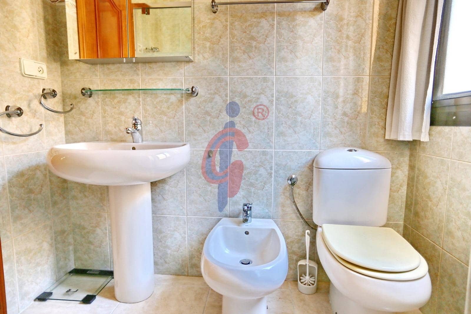 3 bedroom Apartment for sale in Guardamar del Segura with garage - € 339,995 (Ref: 8949012)