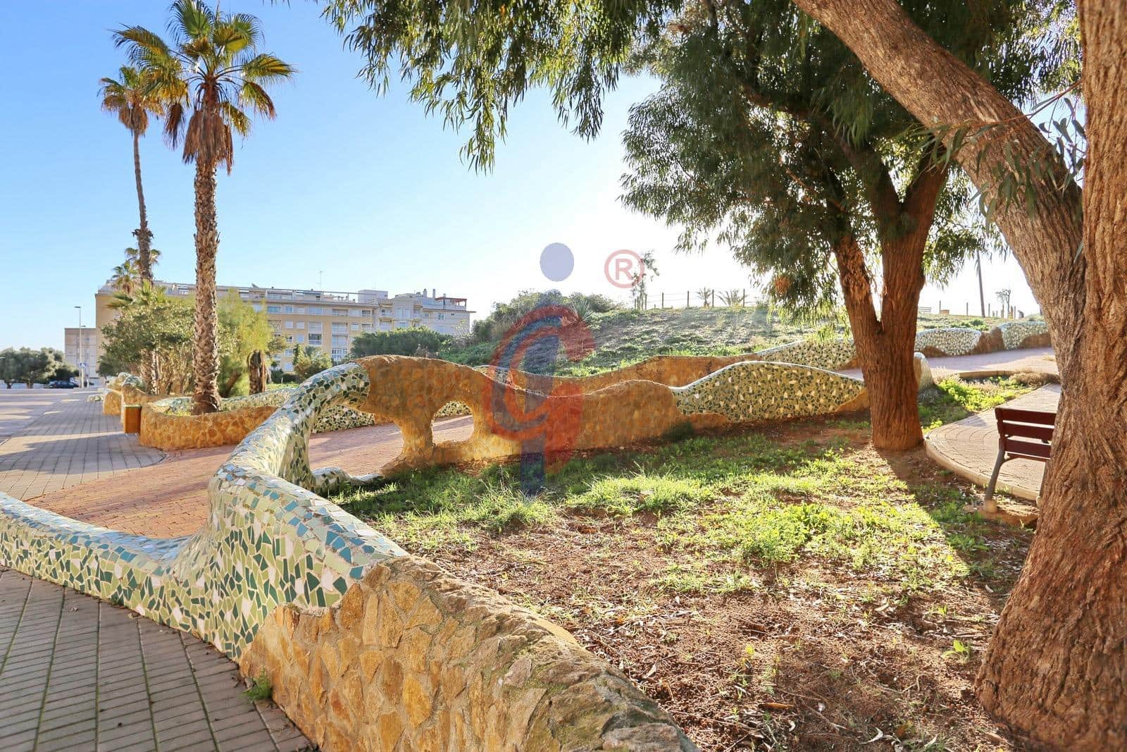 3 bedroom Apartment for sale in Guardamar del Segura with garage - € 339,995 (Ref: 8949012)