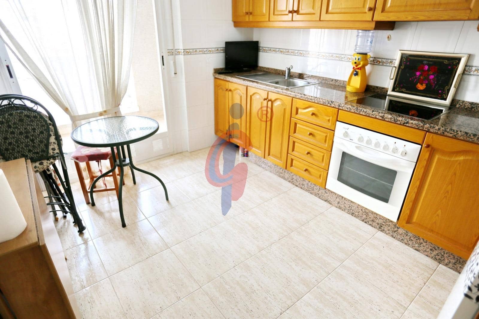 Apartamento de 3 habitaciones en Guardamar del Segura en venta con piscina - 159.000 € (Ref: 8951492)