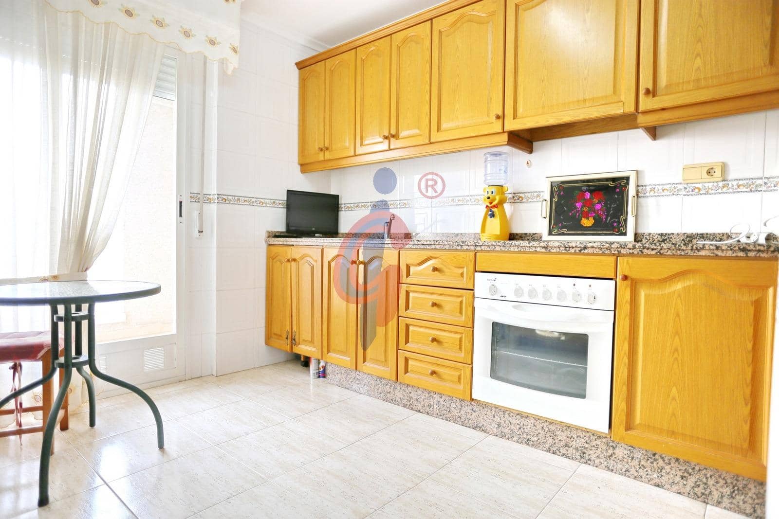 Apartamento de 3 habitaciones en Guardamar del Segura en venta con piscina - 159.000 € (Ref: 8951492)