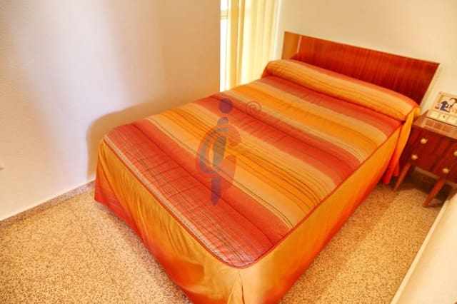 Apartamento de 3 habitaciones en Zona Pueblo, Guardamar del Segura en venta con piscina - 159.000 € (Ref: 8951492)