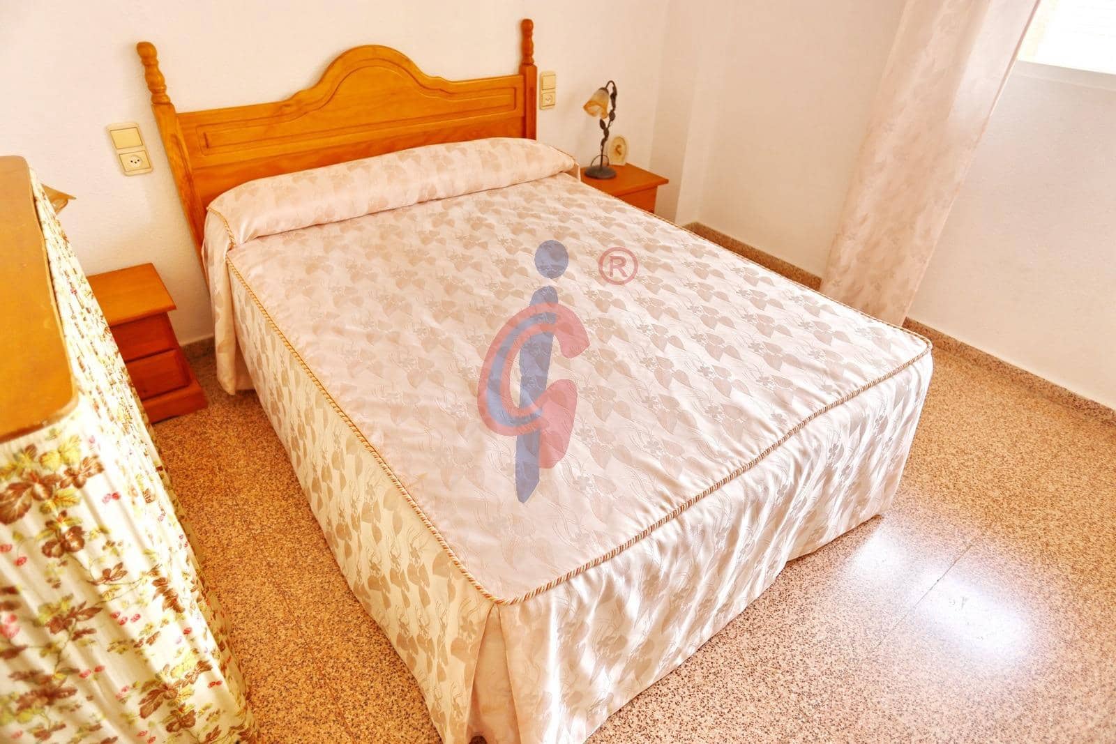 Apartamento de 3 habitaciones en Guardamar del Segura en venta con piscina - 159.000 € (Ref: 8951492)