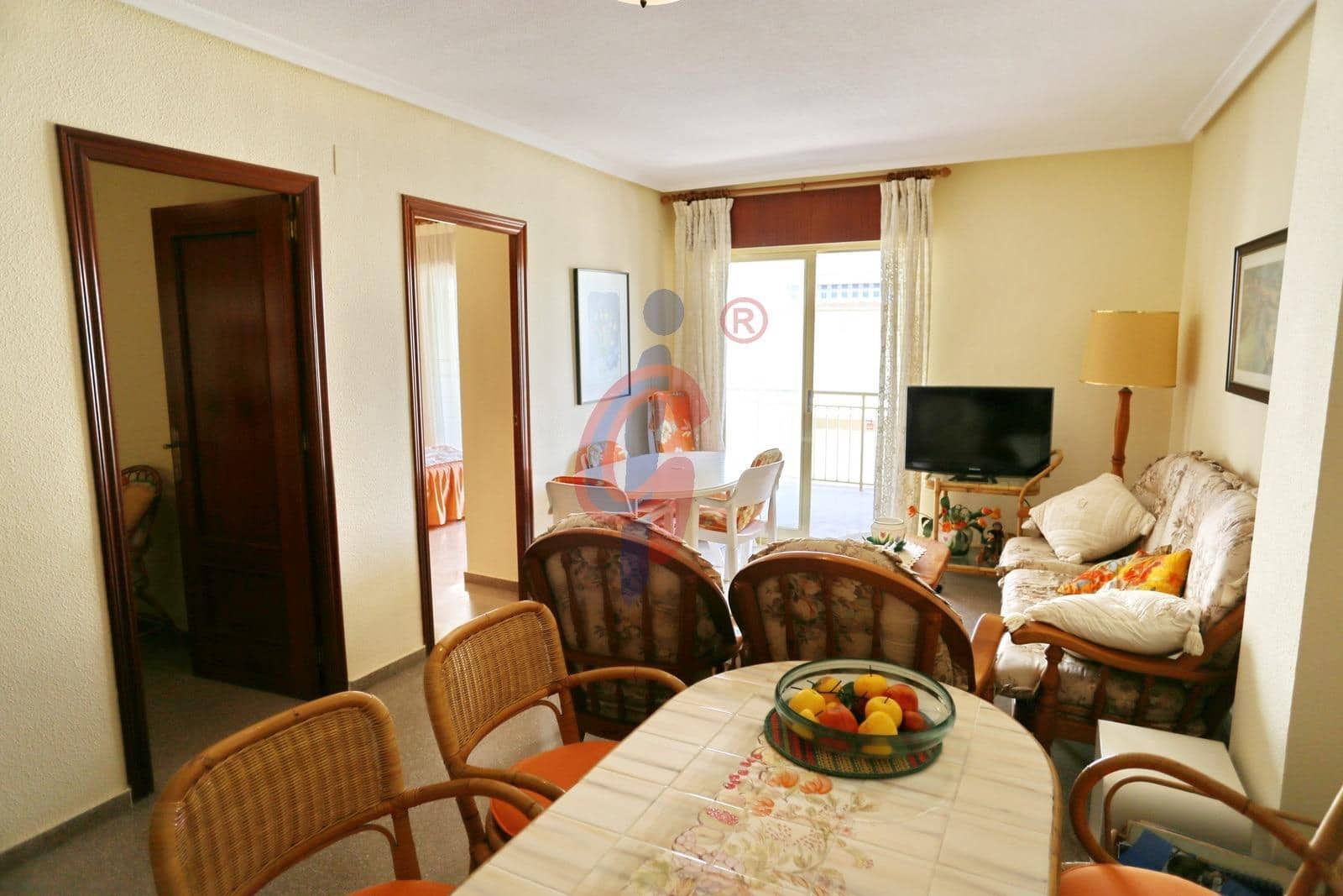 2 bedroom Apartment for sale in Guardamar del Segura with garage - € 180,000 (Ref: 8957228)