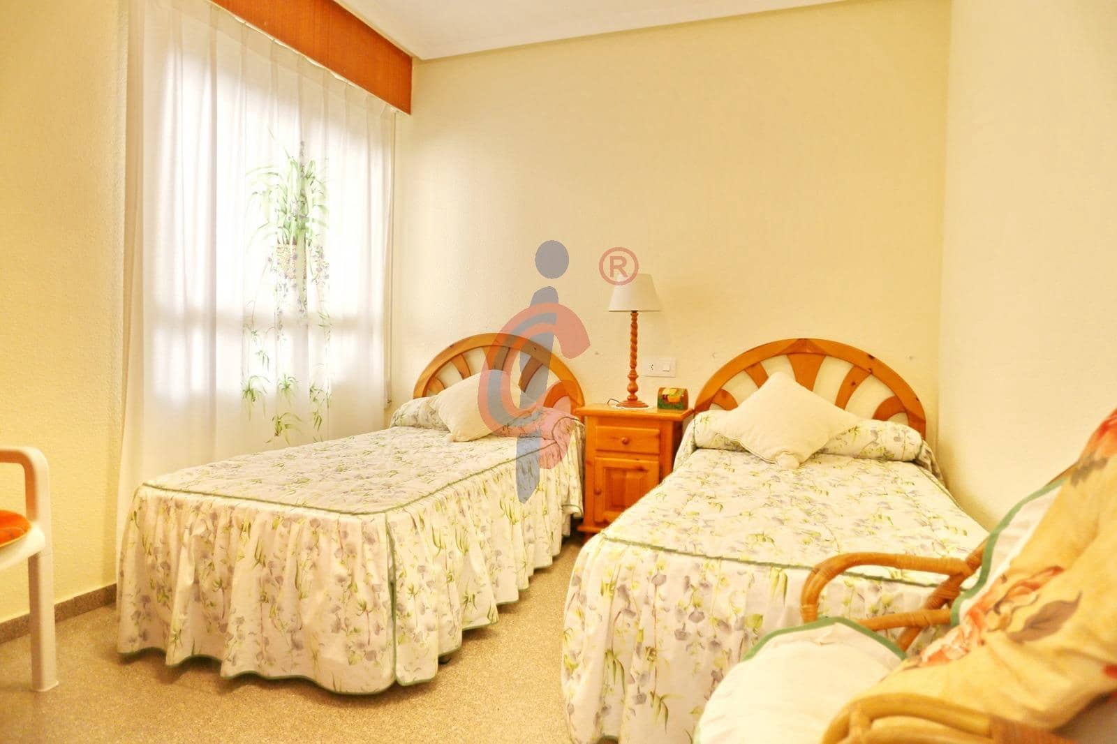 2 bedroom Apartment for sale in Guardamar del Segura with garage - € 180,000 (Ref: 8957228)