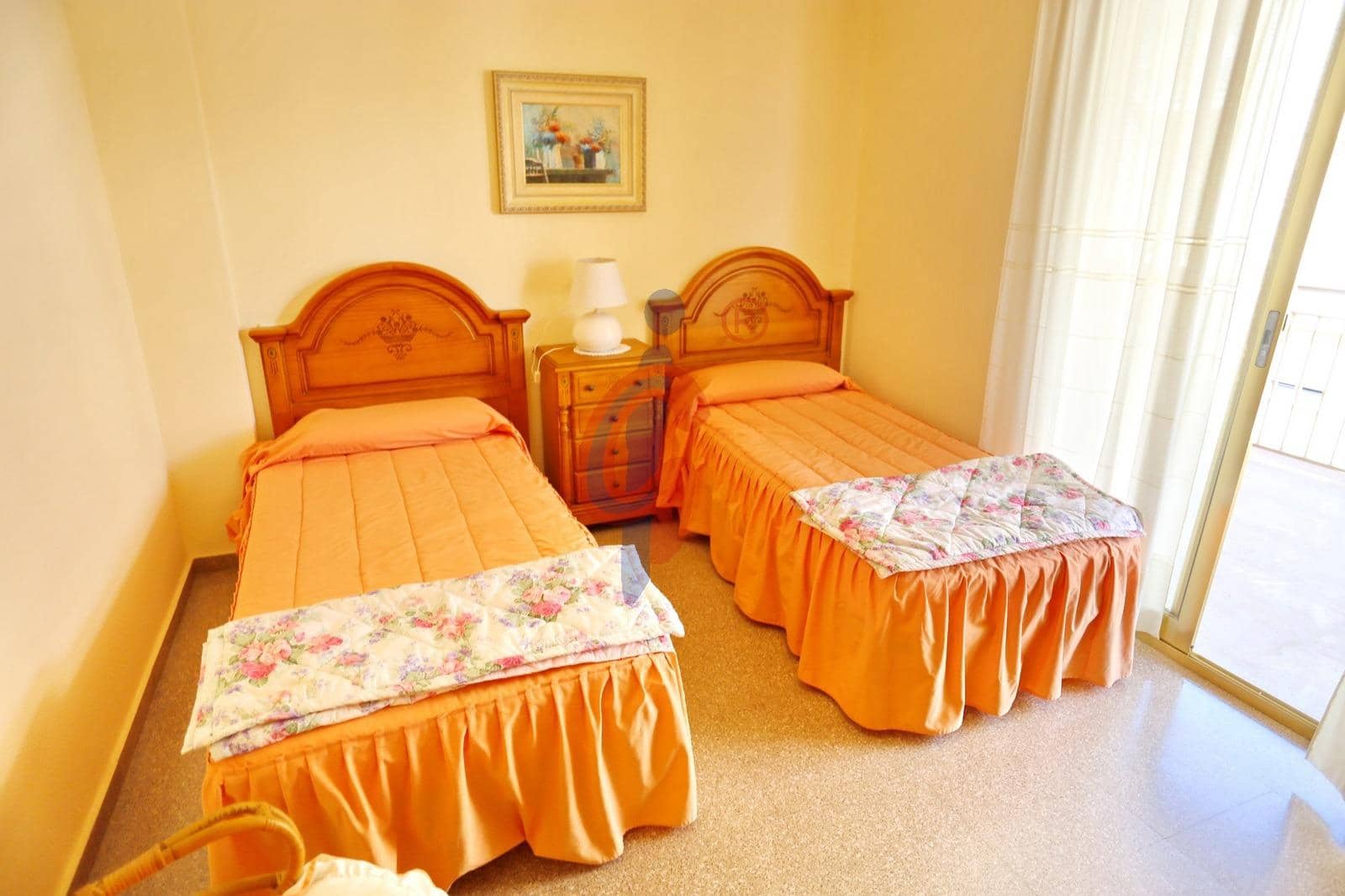 2 bedroom Apartment for sale in Guardamar del Segura with garage - € 180,000 (Ref: 8957228)