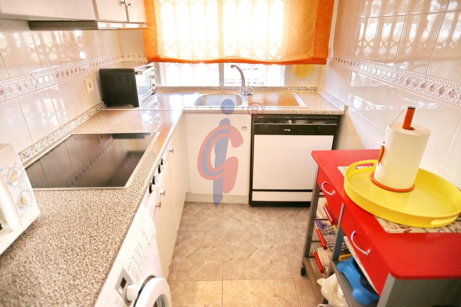 Apartamento de 3 habitaciones en Guardamar del Segura en venta - 180.000 € (Ref: 8970495)