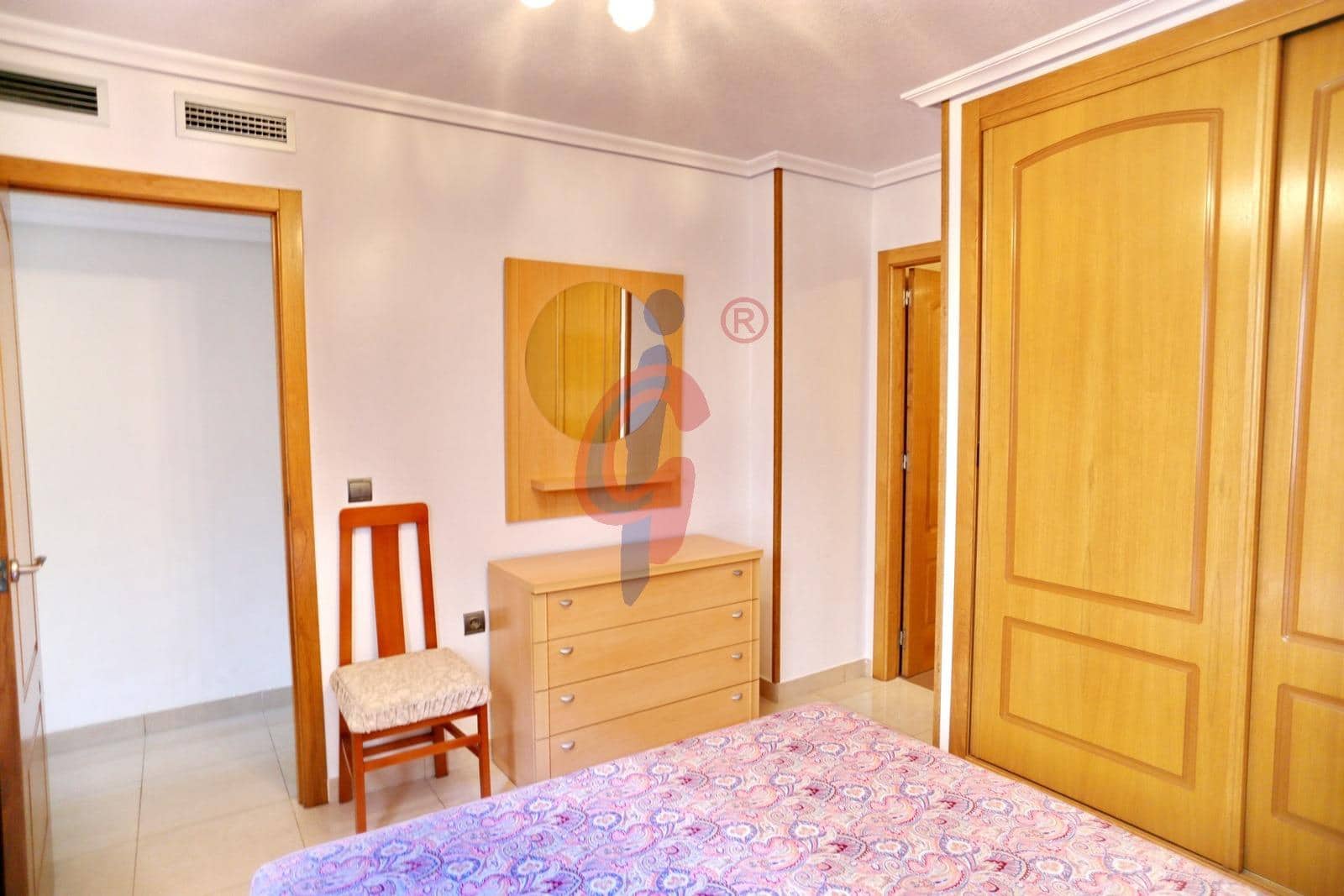 2 Zimmer Apartment zu verkaufen in Guardamar del Segura mit Garage - 252.000 € (Ref: 8993898)