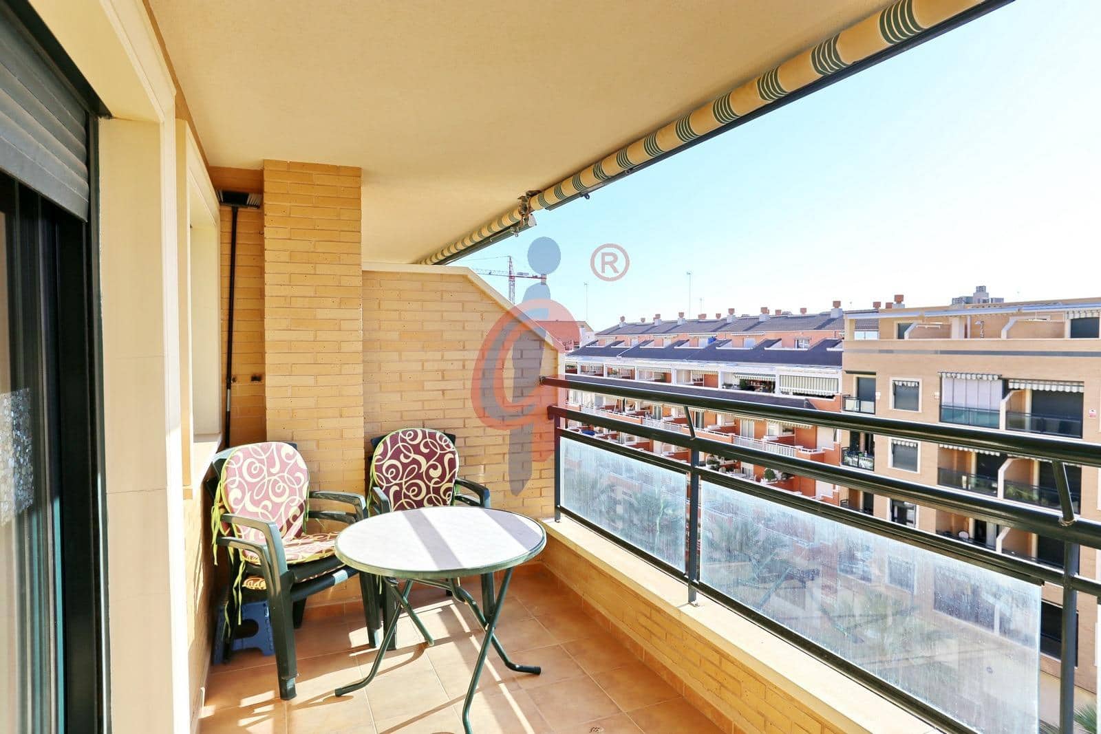 2 chambre Appartement à vendre à Guardamar del Segura avec garage - 232 000 € (Ref: 8993898)