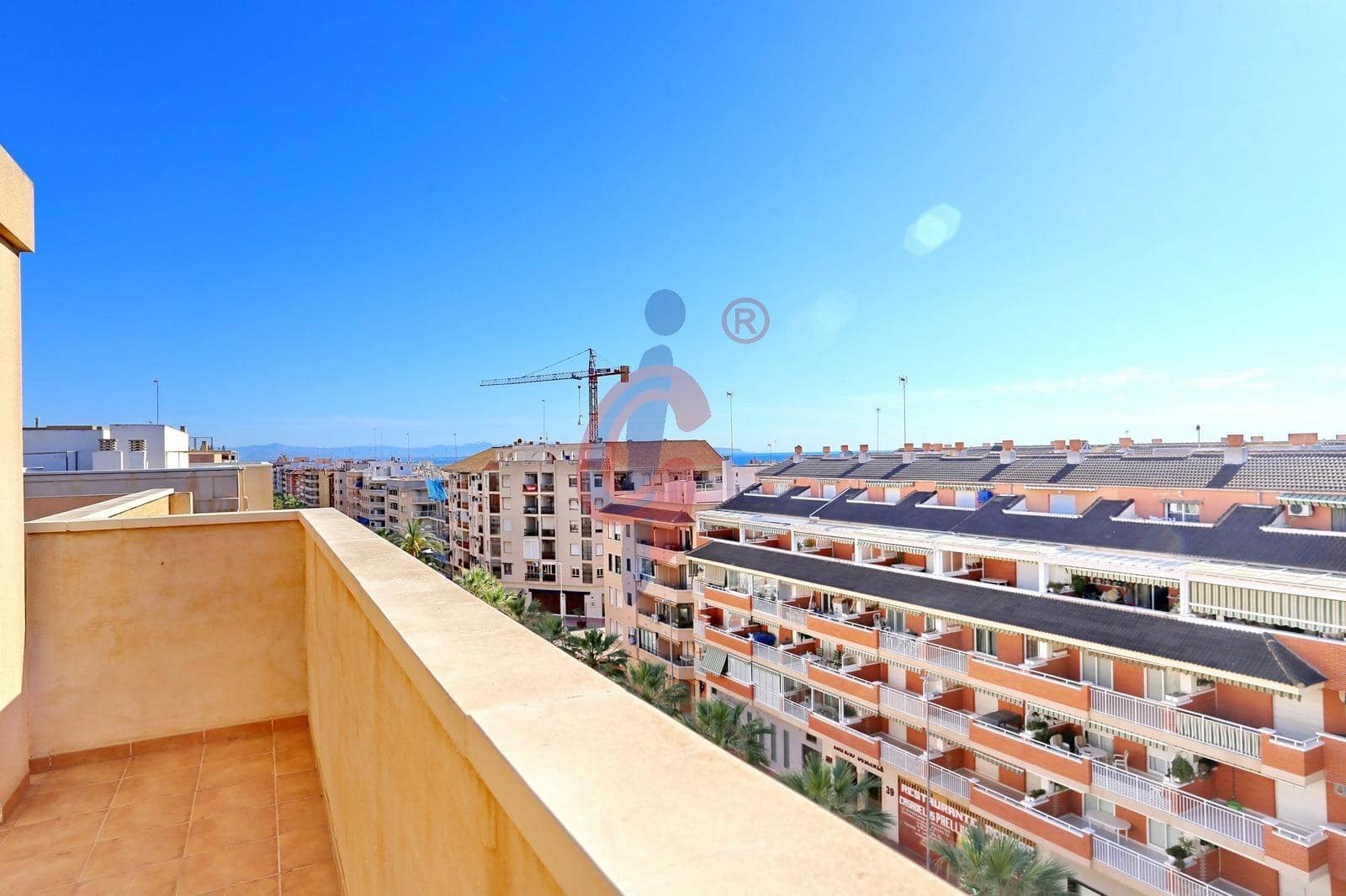 2 chambre Appartement à vendre à Guardamar del Segura avec garage - 232 000 € (Ref: 8993898)