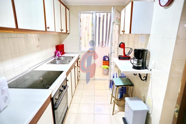 3 quarto Apartamento para venda em Guardamar Playa, Guardamar del Segura - 189 750 € (Ref: 9003207)