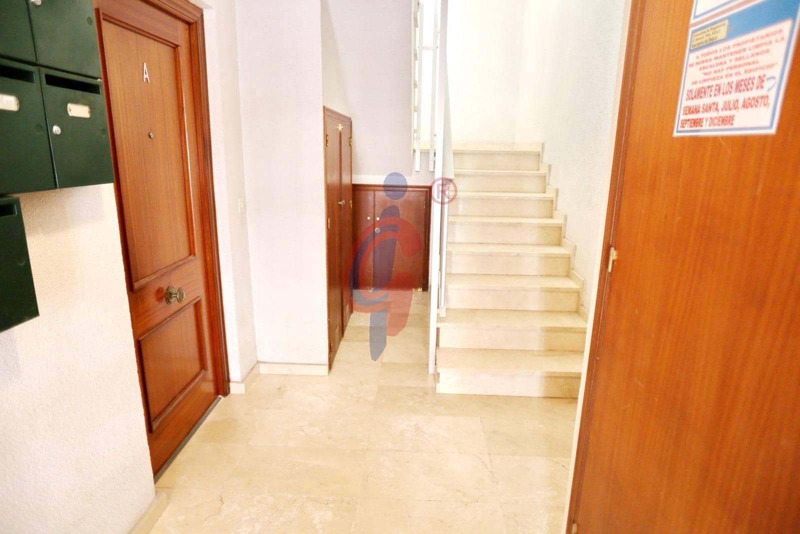 3 quarto Apartamento para venda em Guardamar del Segura - 189 750 € (Ref: 9003207)