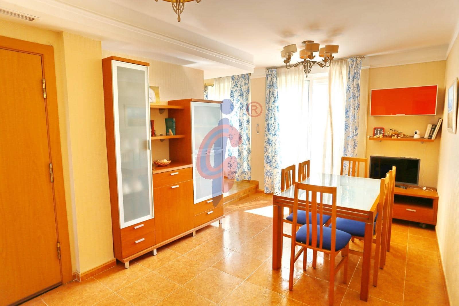 4 makuuhuone Kattohuoneisto myytävänä paikassa Guardamar del Segura mukana uima-altaan 
autotalli - 209 750 € (Ref: 9023591)