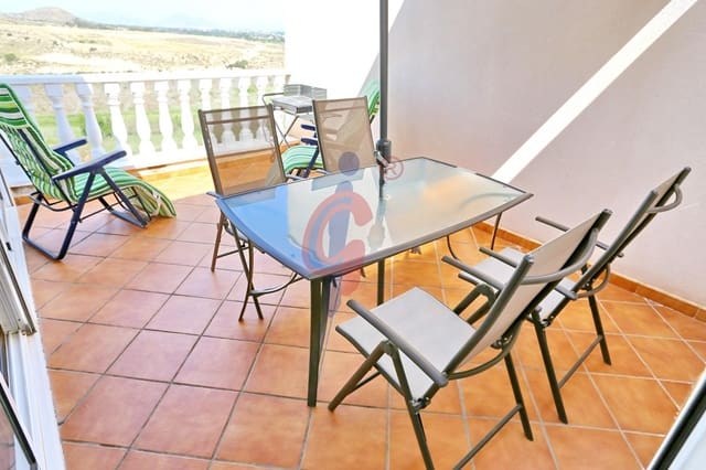 4 makuuhuone Kattohuoneisto myytävänä paikassa El Edén, Guardamar del Segura mukana uima-altaan 
autotalli - 209 750 € (Ref: 9023591)