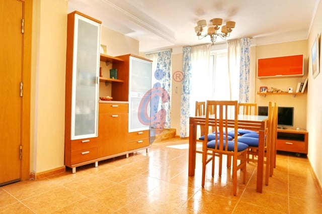 4 makuuhuone Kattohuoneisto myytävänä paikassa El Edén, Guardamar del Segura mukana uima-altaan 
autotalli - 209 750 € (Ref: 9023591)