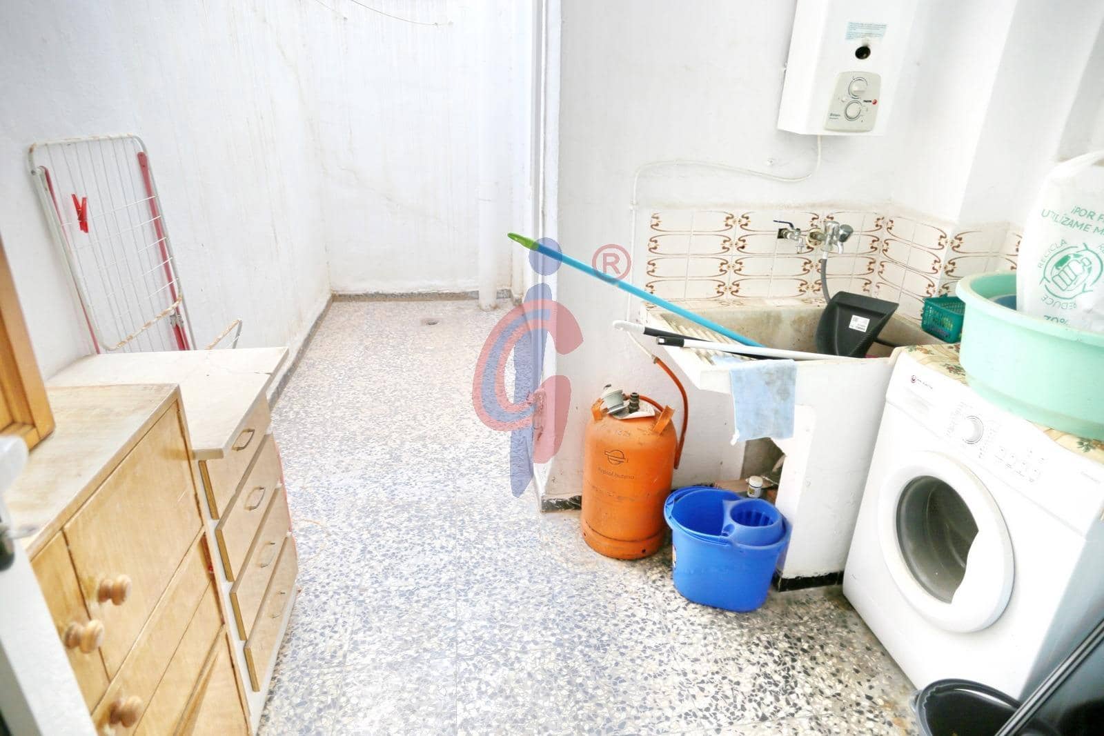 3 makuuhuone Huoneisto myytävänä paikassa Guardamar del Segura mukana 
autotalli - 145 000 € (Ref: 9059479)