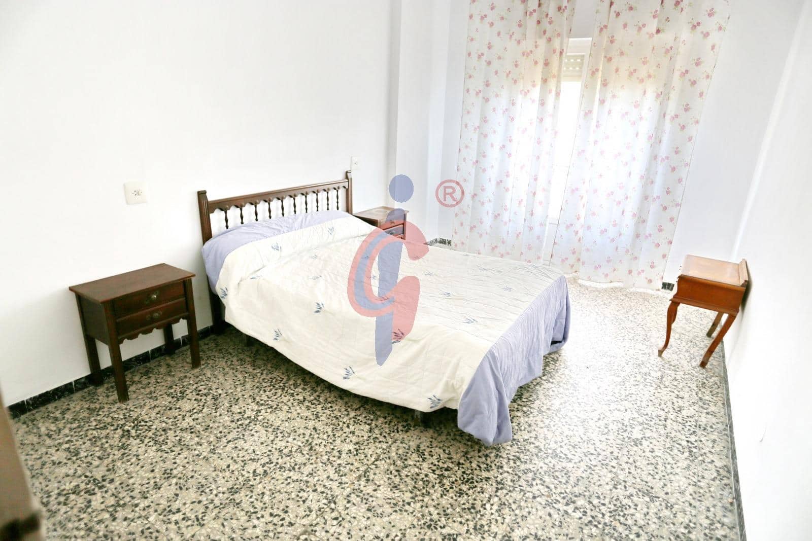 3 makuuhuone Huoneisto myytävänä paikassa Guardamar del Segura mukana 
autotalli - 139 900 € (Ref: 9059479)