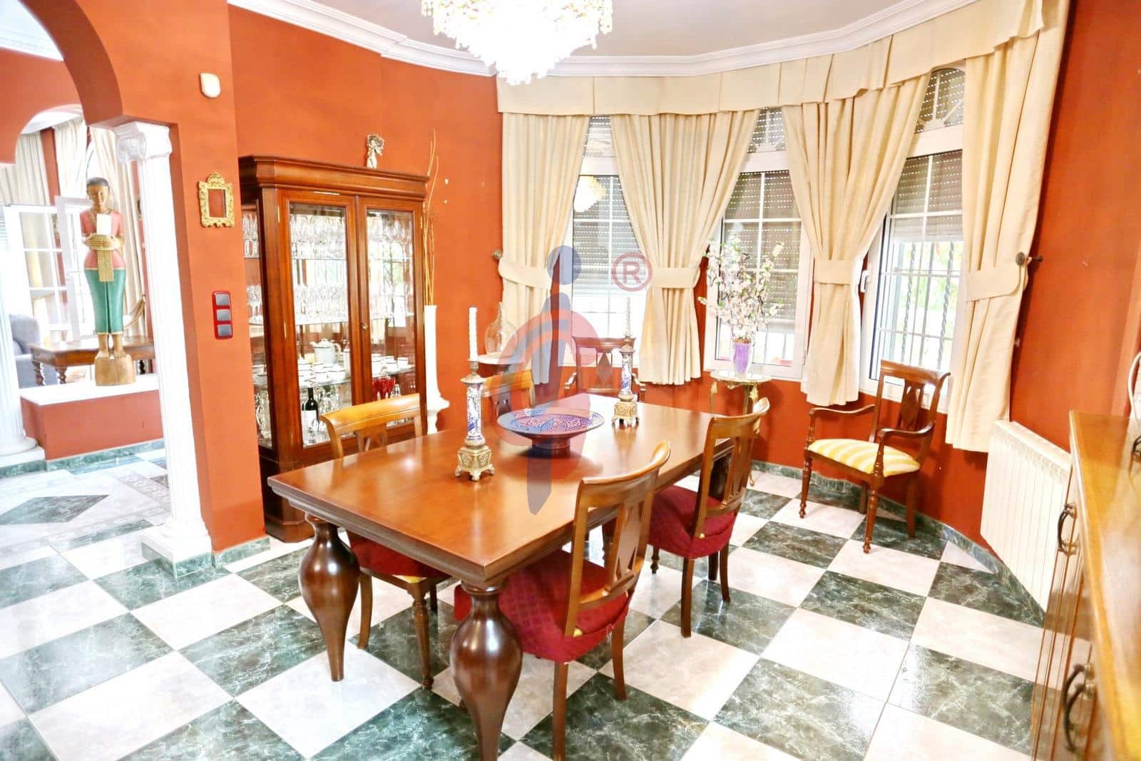 5 soveværelse Villa til salg i Albatera med swimmingpool garage - € 1.480.000 (Ref: 9062497)