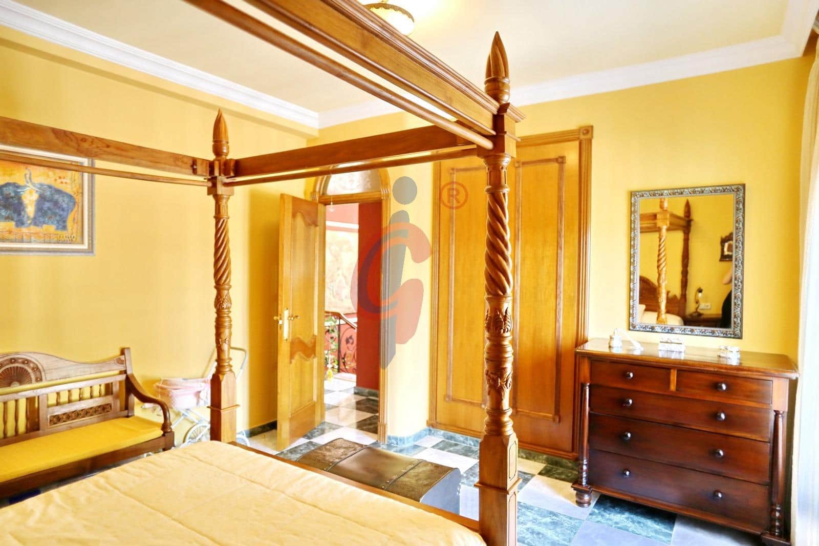 5 soveværelse Villa til salg i Albatera med swimmingpool garage - € 1.480.000 (Ref: 9062497)