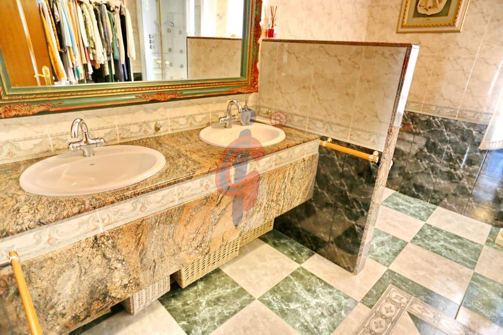 5 soveværelse Villa til salg i Albatera med swimmingpool garage - € 1.480.000 (Ref: 9062497)