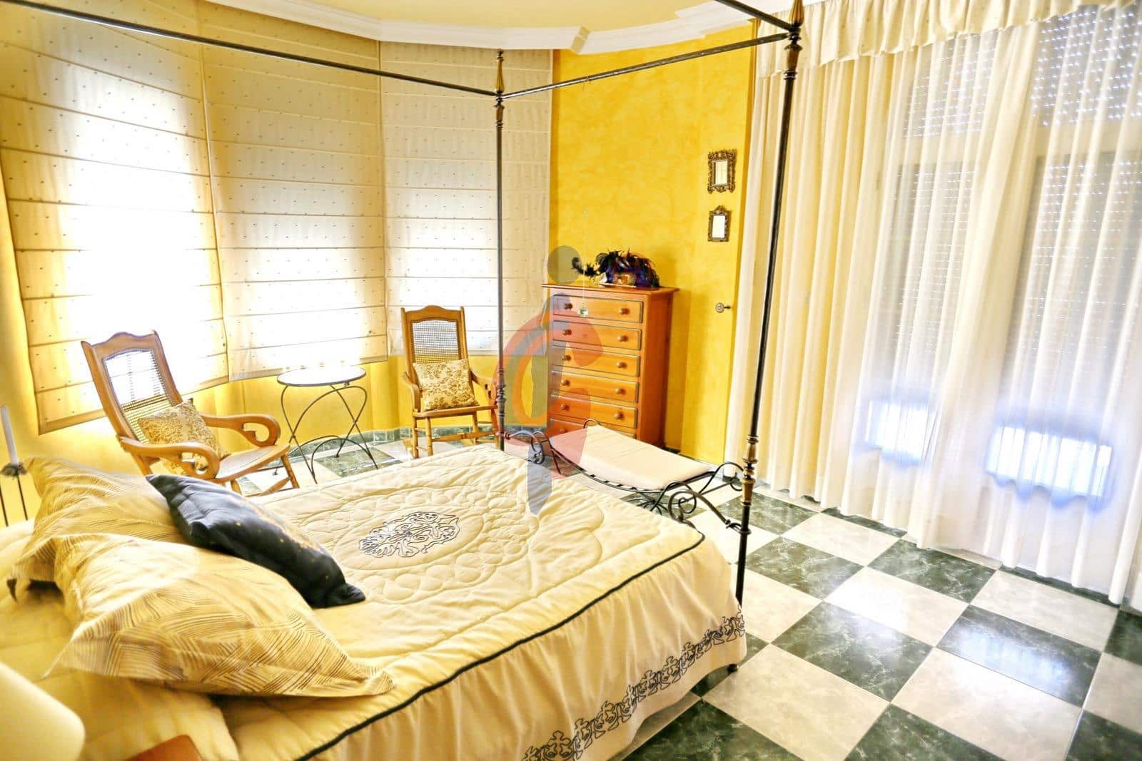 5 soveværelse Villa til salg i Albatera med swimmingpool garage - € 1.480.000 (Ref: 9062497)