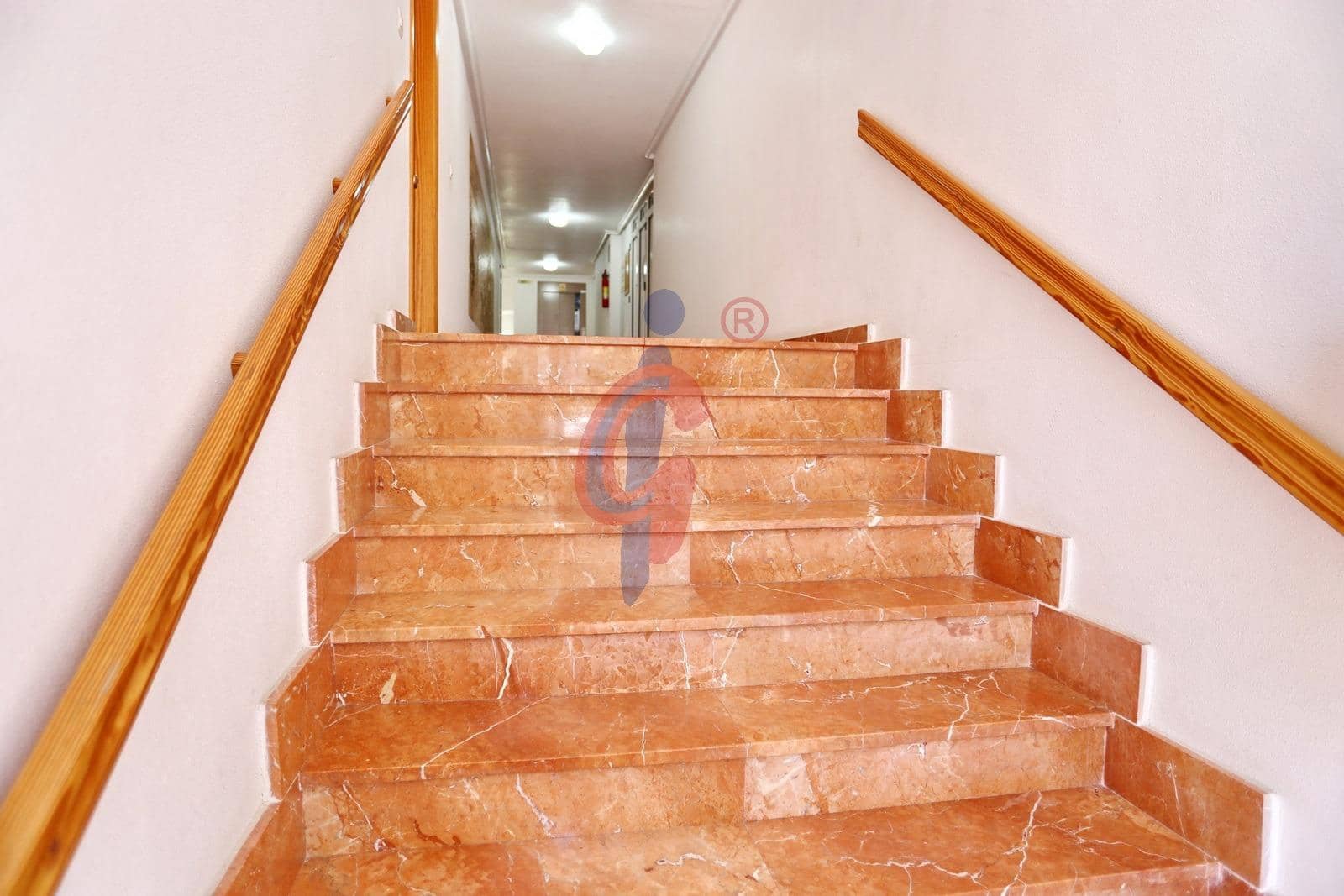 3 sovrum Lägenhet till salu i Guardamar del Segura med garage - 210 500 € (Ref: 9075211)