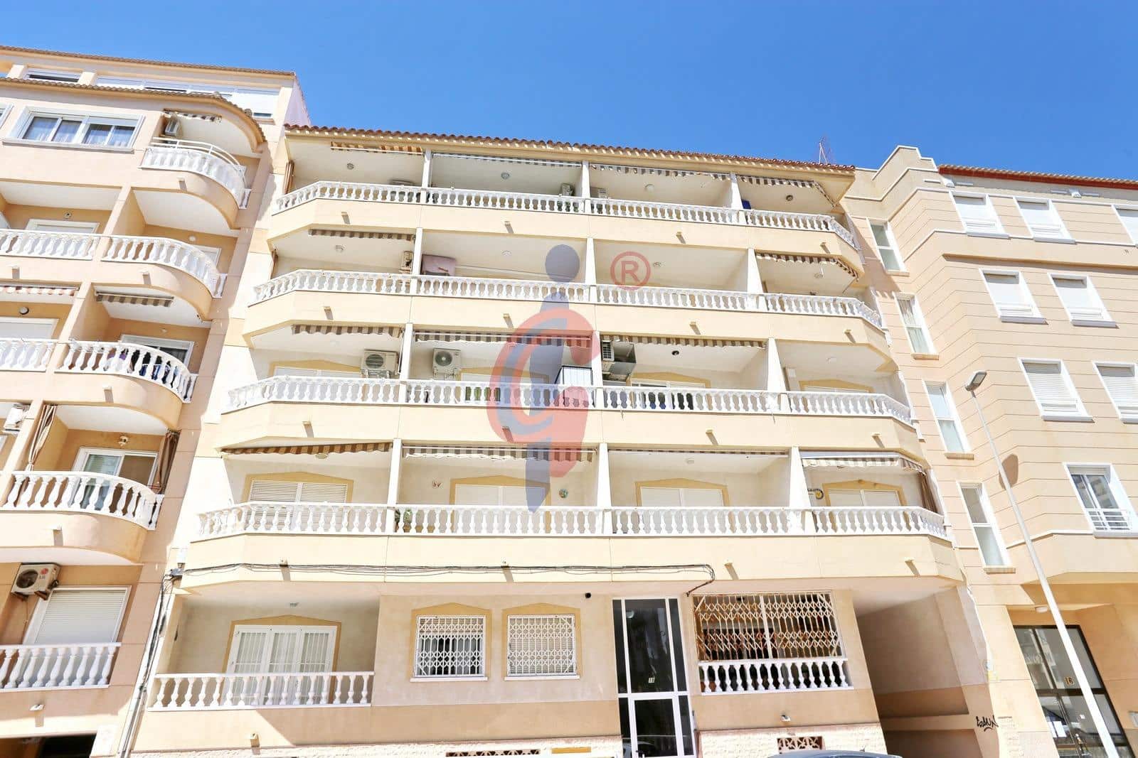 3 sovrum Lägenhet till salu i Guardamar del Segura med garage - 210 500 € (Ref: 9075211)