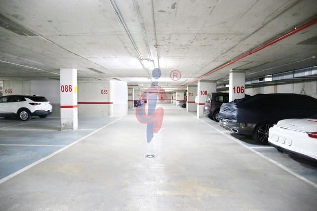 Garage for sale in Zona Pueblo, Guardamar del Segura - € 6,500 (Ref: 9075212)