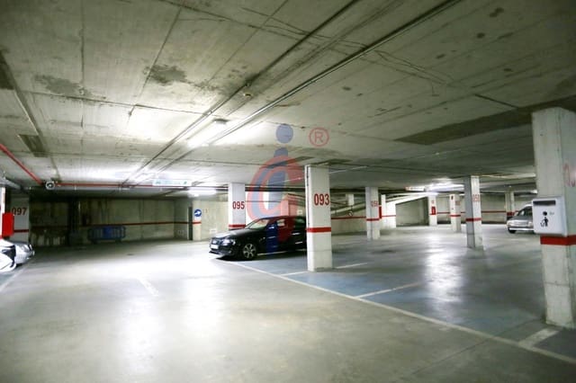 Garage for sale in Zona Pueblo, Guardamar del Segura - € 6,500 (Ref: 9075212)