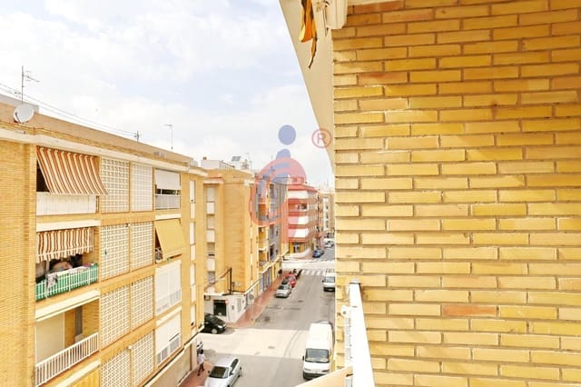 3 soveværelse Lejlighed til salg i Las Viñas, Guardamar del Segura - € 105.000 (Ref: 9075213)