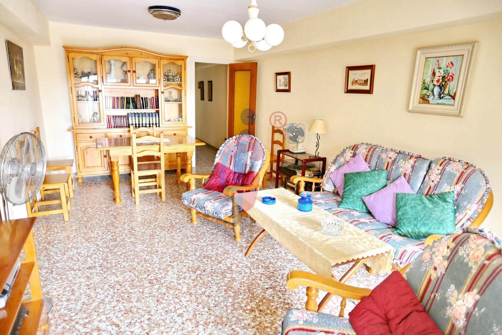 3 soveværelse Lejlighed til salg i Guardamar del Segura - € 105.000 (Ref: 9075213)