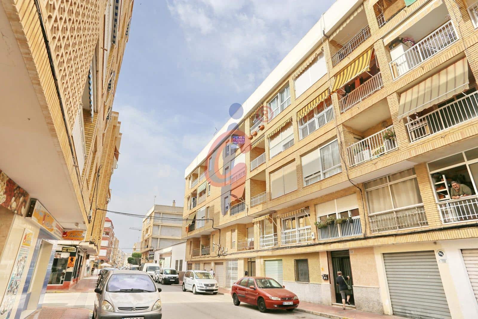 3 soveværelse Lejlighed til salg i Guardamar del Segura - € 105.000 (Ref: 9075213)