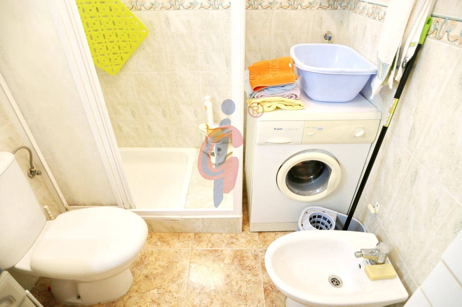 2 sovrum Lägenhet till salu i Guardamar del Segura med garage - 142 000 € (Ref: 9089896)