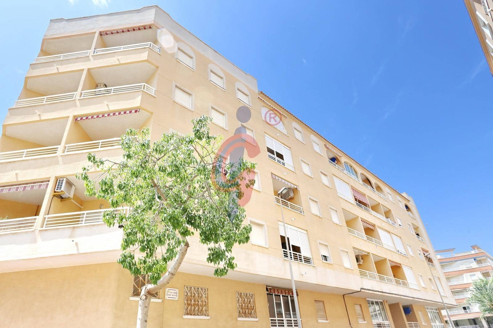 2 sovrum Lägenhet till salu i Guardamar del Segura med garage - 142 000 € (Ref: 9089896)