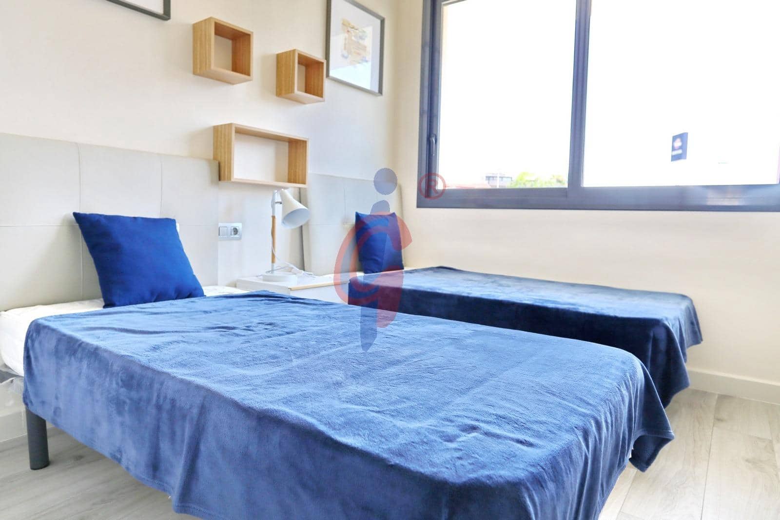 2 makuuhuone Huoneisto myytävänä paikassa Guardamar del Segura mukana uima-altaan 
autotalli - 270 000 € (Ref: 9099222)