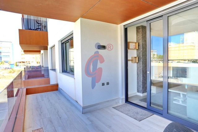2 sypialnia Apartament na sprzedaż w Puerto Deportivo, Guardamar del Segura z basenem garażem - 270 000 € (Ref: 9099222)