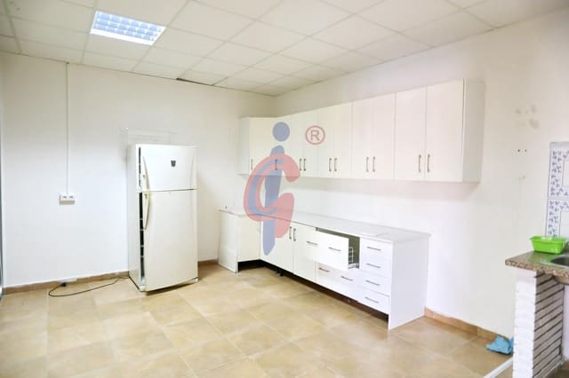 Comercial para venda em Puerto Deportivo, Guardamar del Segura - 209 000 € (Ref: 9110440)