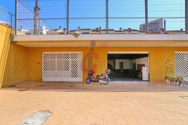Commerciale in vendita in Puerto Deportivo, Guardamar del Segura - 99.900 € (Rif: 9110440)