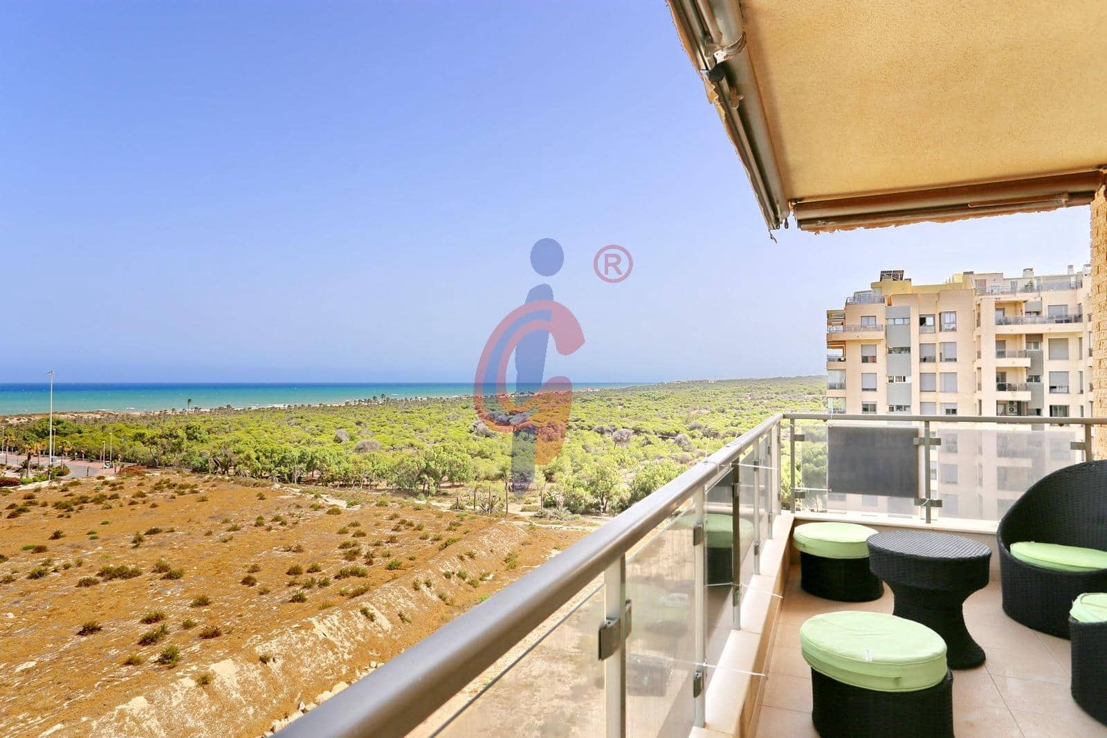 3 quarto Apartamento para venda em Guardamar del Segura com piscina garagem - 299 990 € (Ref: 9114248)