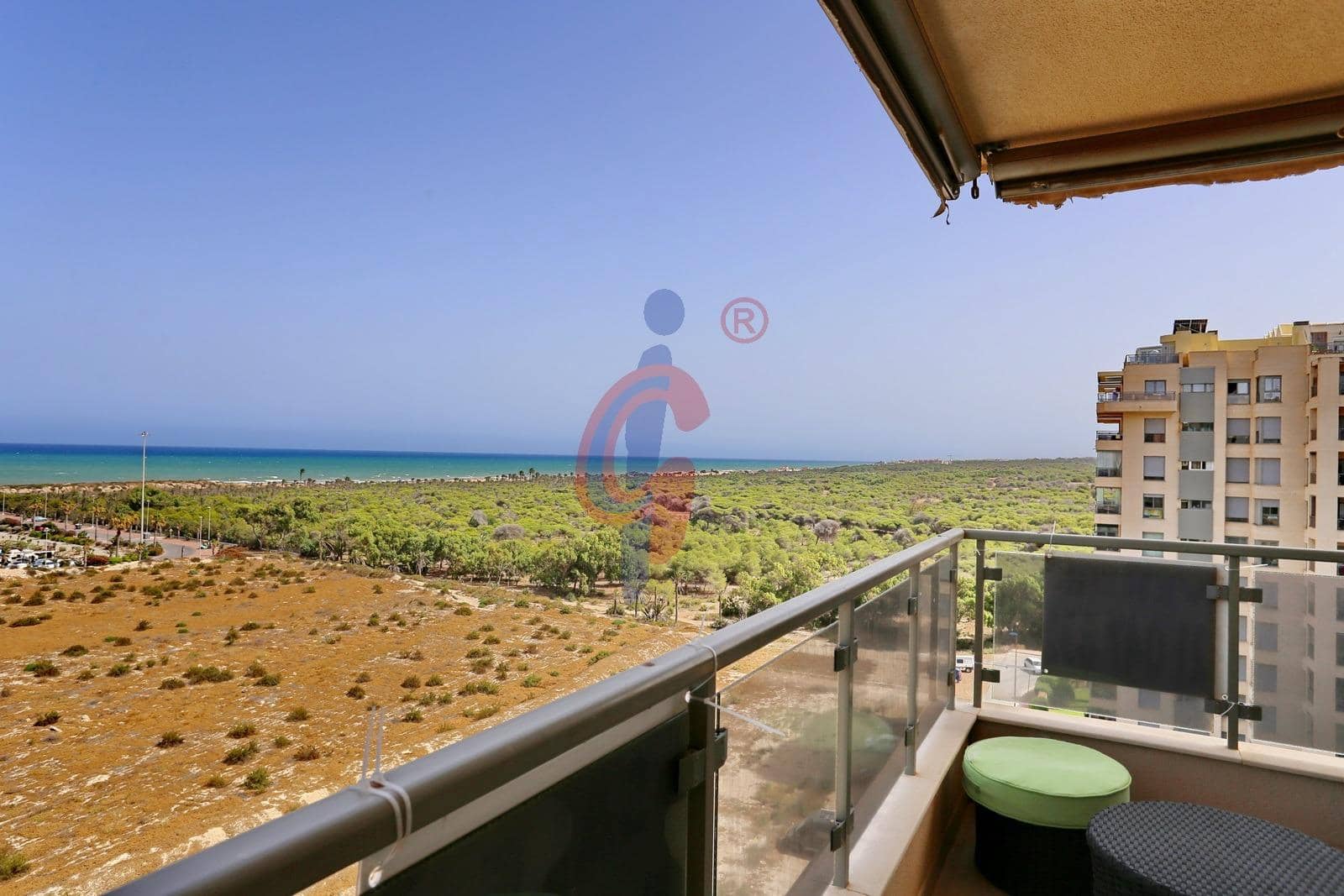 3 quarto Apartamento para venda em Guardamar del Segura com piscina garagem - 299 990 € (Ref: 9114248)