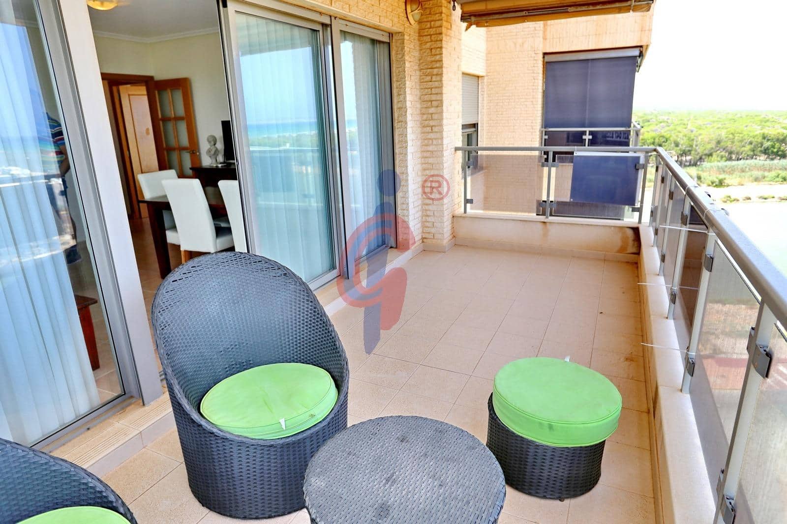 3 quarto Apartamento para venda em Guardamar del Segura com piscina garagem - 299 990 € (Ref: 9114248)