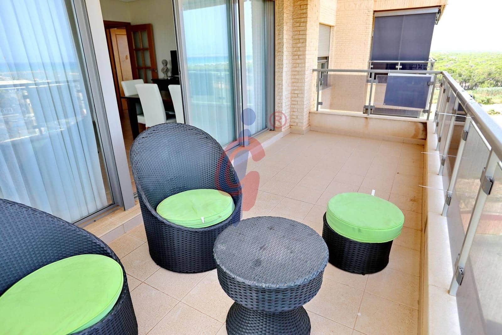 3 quarto Apartamento para venda em Guardamar del Segura com piscina garagem - 299 990 € (Ref: 9114248)