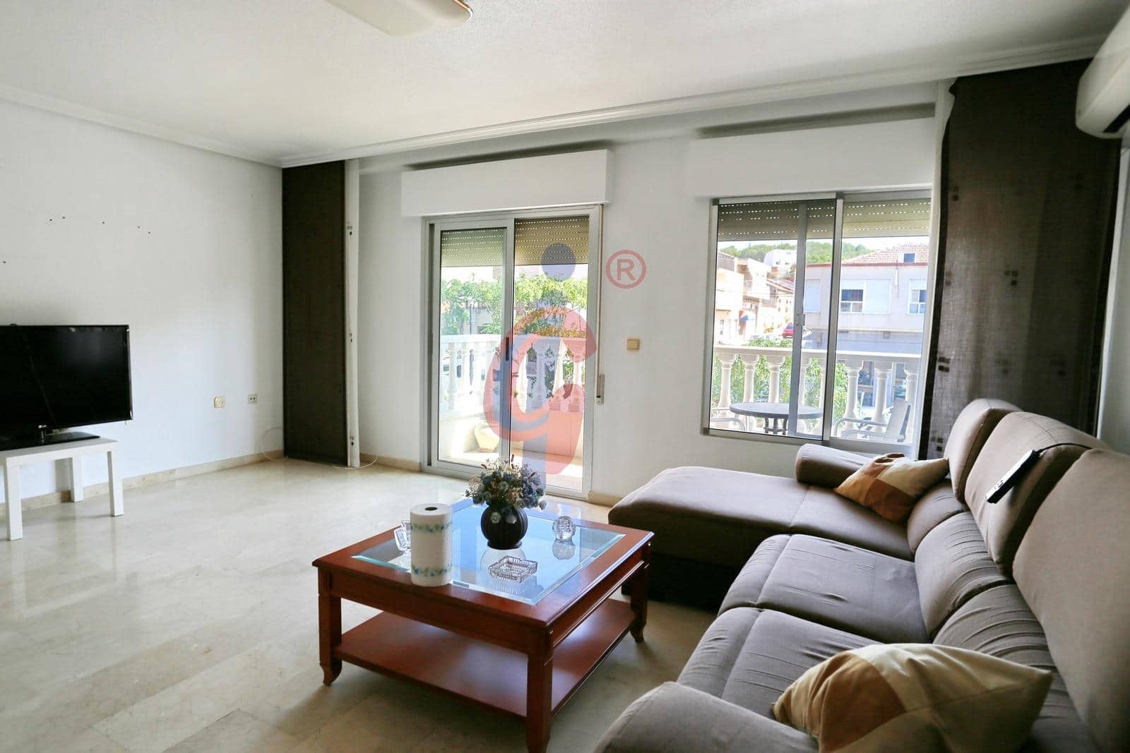 Apartamento de 3 habitaciones en Guardamar del Segura en venta con garaje - 279.900 € (Ref: 9125191)
