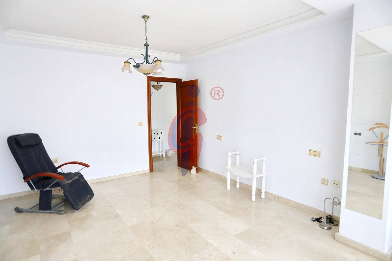 Apartamento de 3 habitaciones en Guardamar del Segura en venta con garaje - 279.900 € (Ref: 9125191)