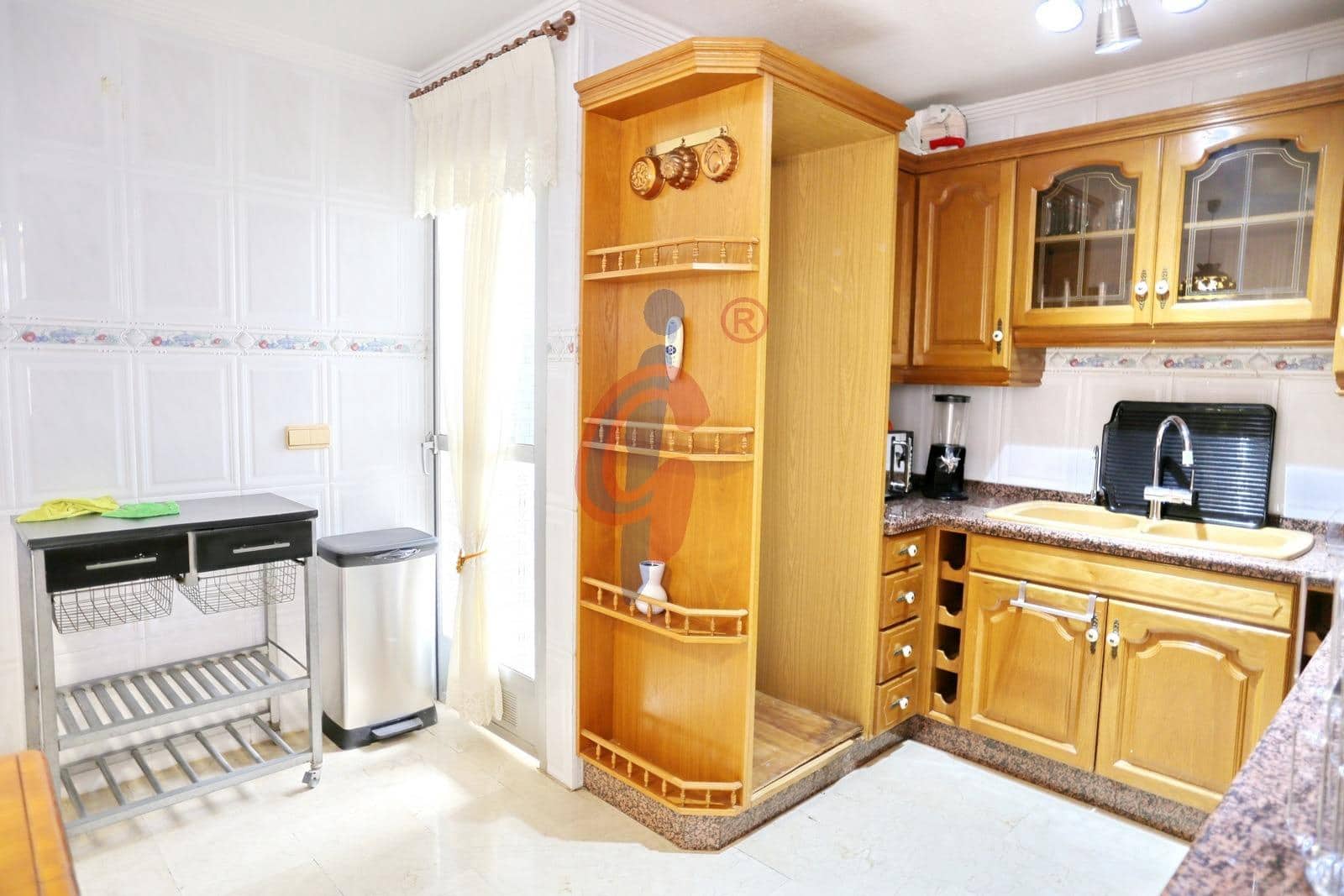 Apartamento de 3 habitaciones en Guardamar del Segura en venta con garaje - 279.900 € (Ref: 9125191)