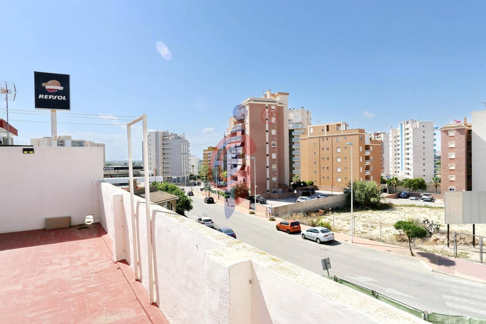 Apartamento de 3 habitaciones en Guardamar del Segura en venta con garaje - 279.900 € (Ref: 9125191)