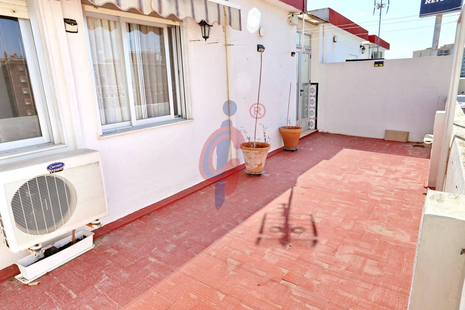 Apartamento de 3 habitaciones en Guardamar del Segura en venta con garaje - 279.900 € (Ref: 9125191)