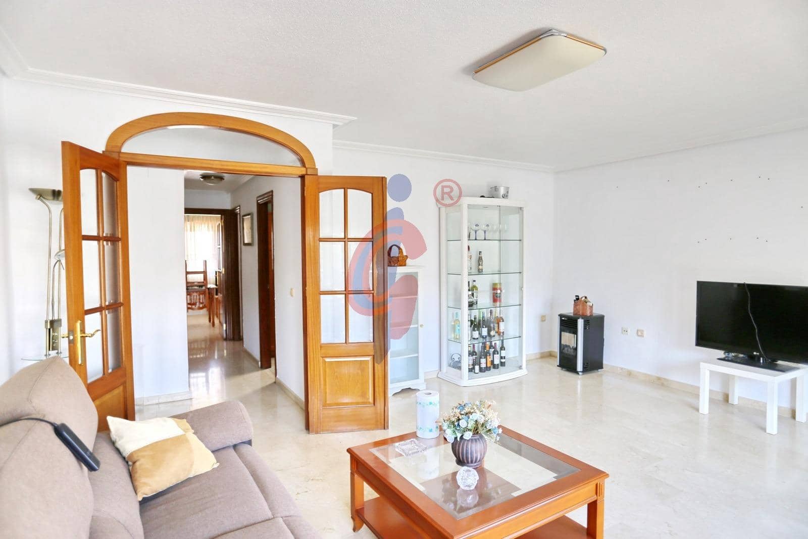 Apartamento de 3 habitaciones en Guardamar del Segura en venta con garaje - 279.900 € (Ref: 9125191)