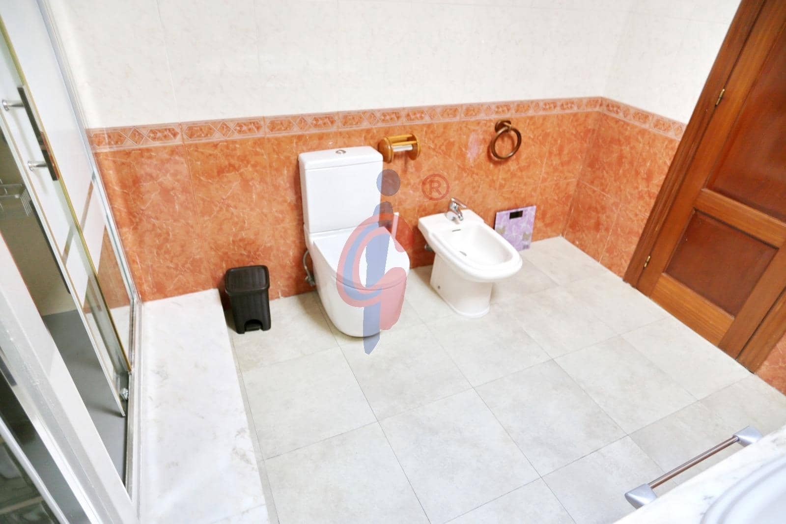 Apartamento de 3 habitaciones en Guardamar del Segura en venta con garaje - 279.900 € (Ref: 9125191)